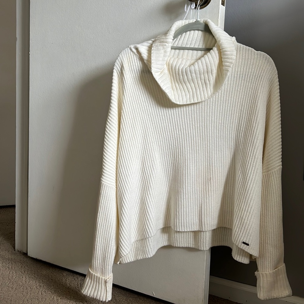 Hollister Sweater